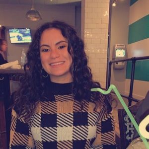 Meet your Posher, Amber